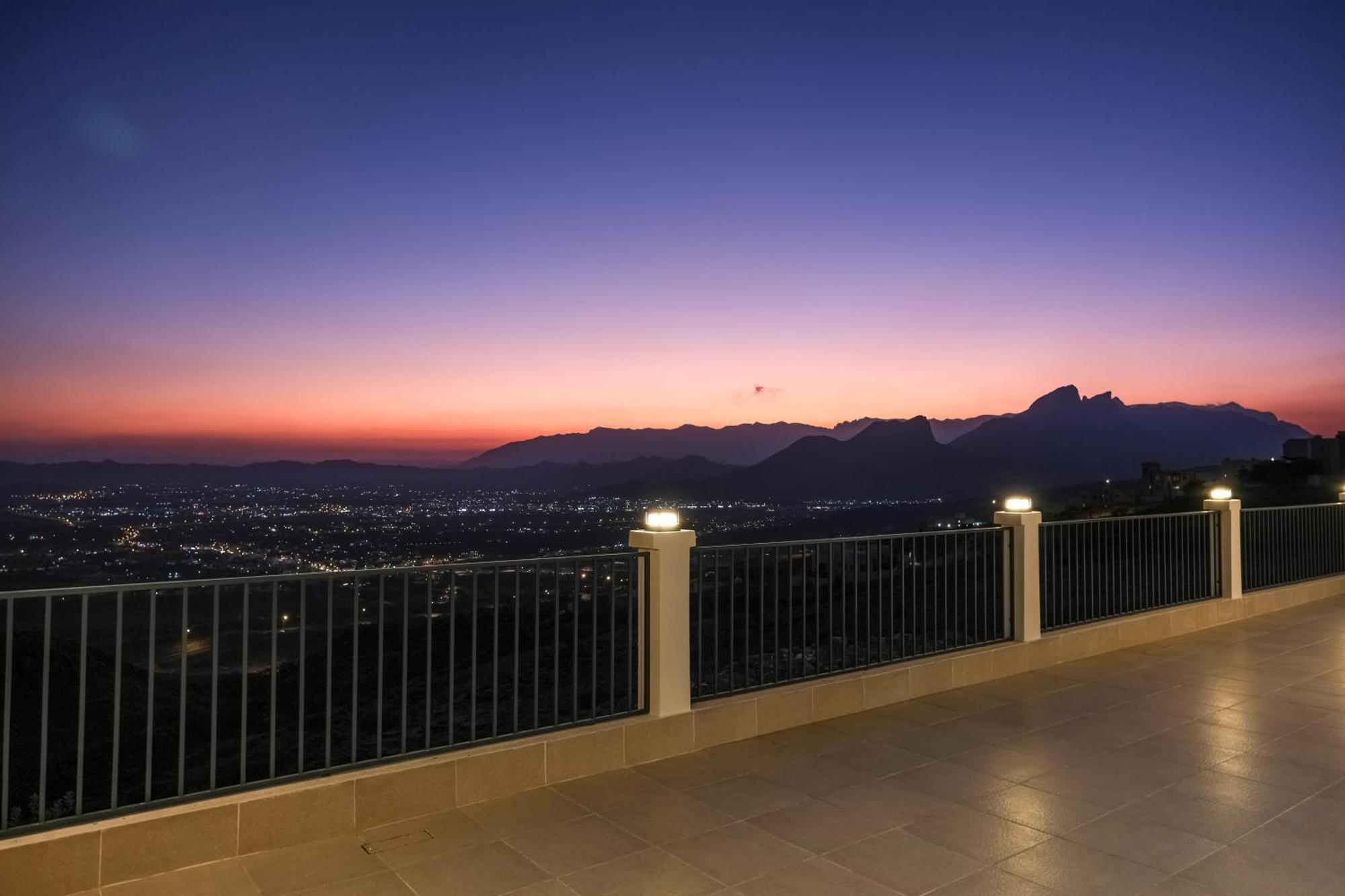 Sunset Sky Hotel Misfāh Kültér fotó